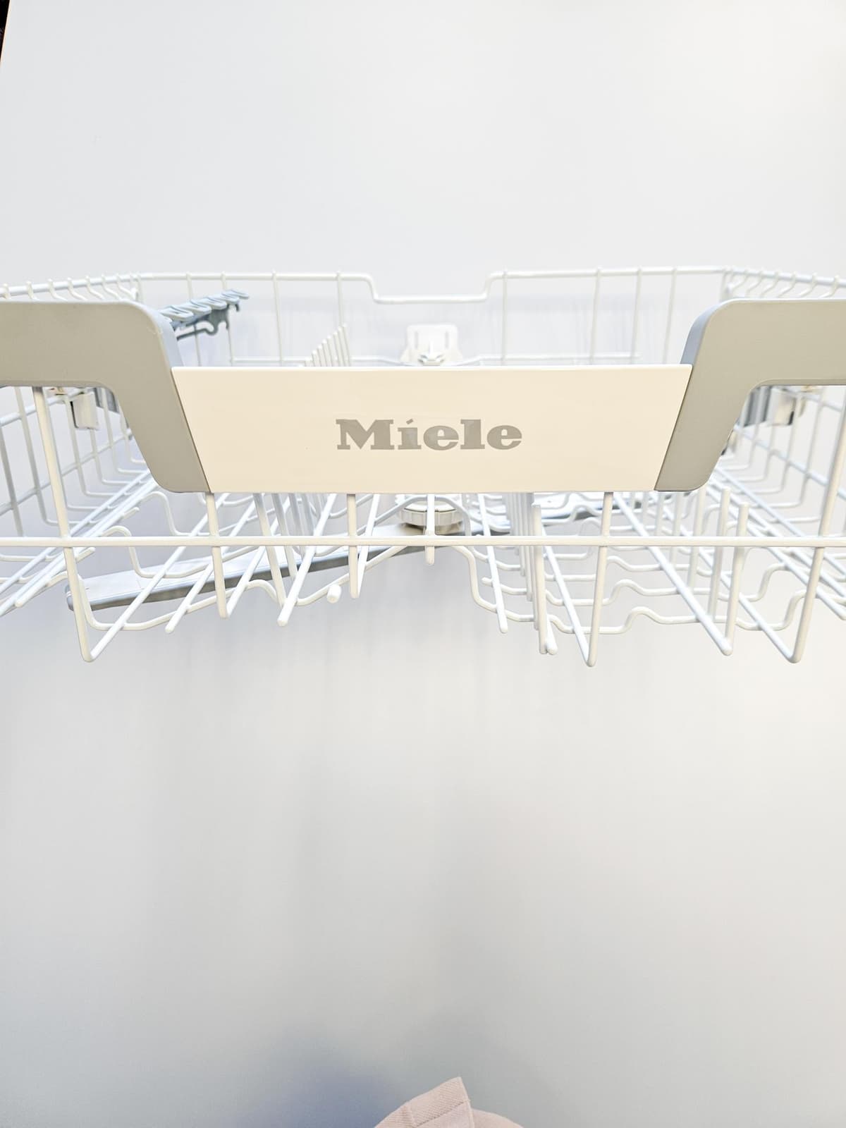 Miele Geschirrspülmaschine Oberkorb mit Rahmen